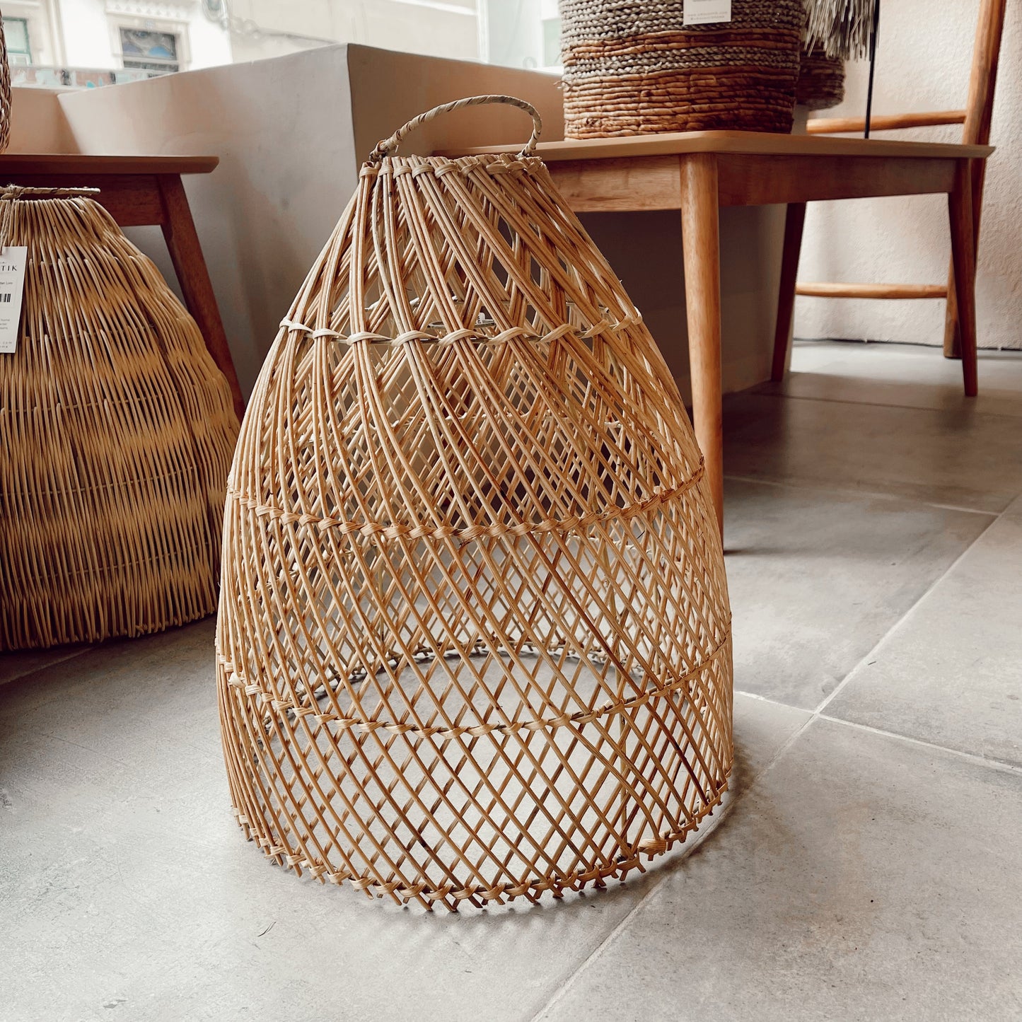 Abajur em Rattan Laga Natural – L