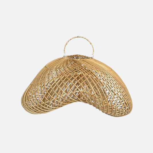 Abajur em Rattan Tutuala - Handmade Charm for Any Space